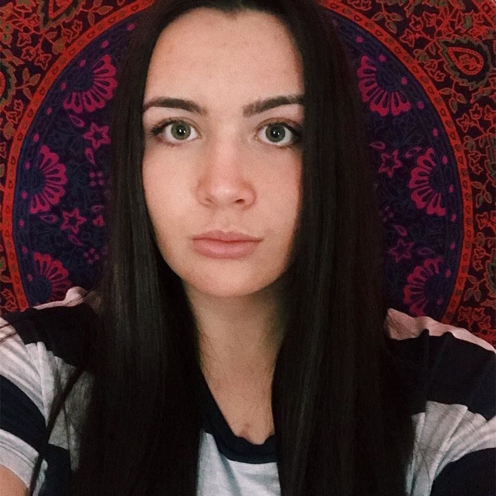 Meet your Posher, Ariane